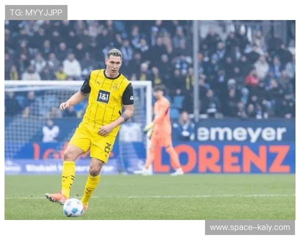 聚勒、格罗斯将离队，多特计划补强边后卫